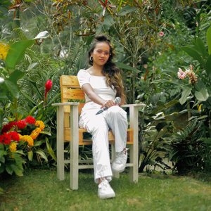 Avatar for Liz Vamarasi