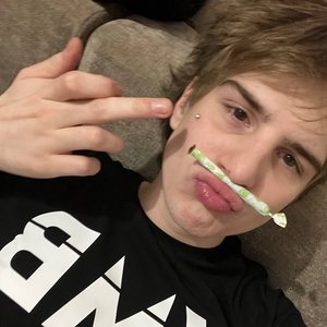 Avatar for deyezaxo