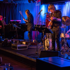 Avatar for Mike Stern & Jan Gunnar Hoff Quartet