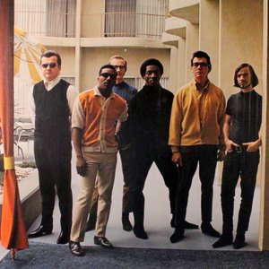 Avatar for Bobby Taylor & The Vancouvers