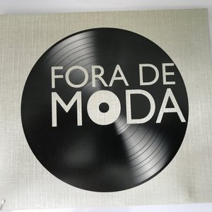 Fora de Moda