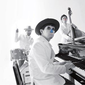 H ZETTRIO のアバター