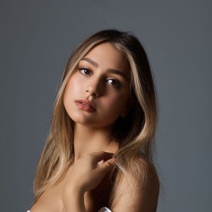 Avatar for Ana Sky