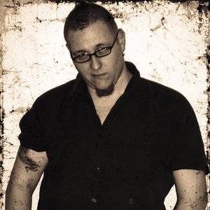 Avatar for Raven Henley