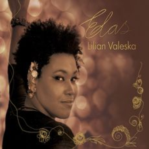 Elas by Lilian Valeska