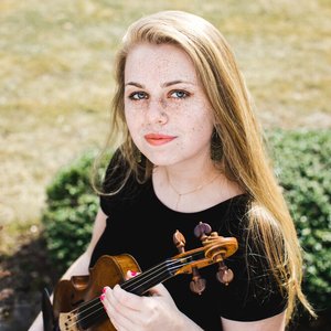 Avatar for Lily Honigberg