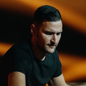 Avatar for Max TenRom