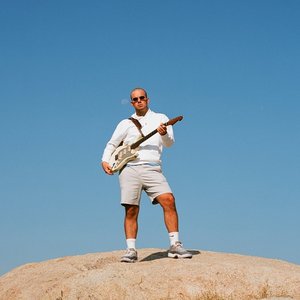 Avatar for Mac Ayres