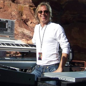Avatar for Alan Hewitt