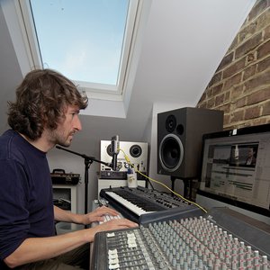 Avatar for Simon Begg