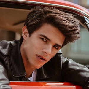 Avatar for Brent Rivera