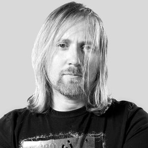 Avatar for Simon Collins