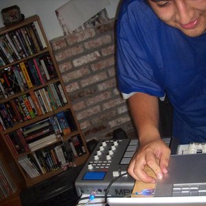 Avatar for DJ Broken Record