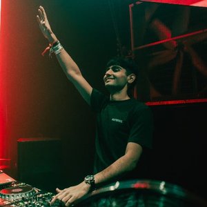 Avatar for Harshil Kamdar
