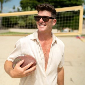 Avatar for Robin Thicke