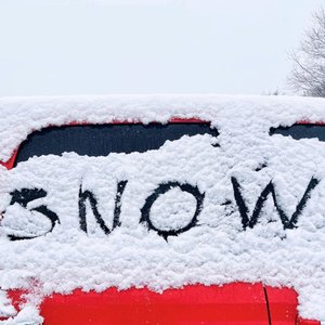 SNOW (feat. John Louie) - Single