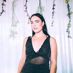 Avatar for Molly Hammar