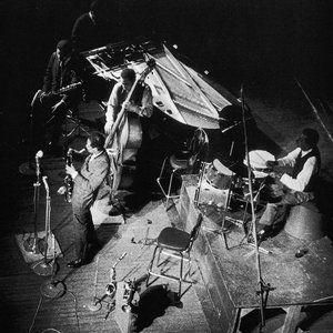 Avatar für Charles Mingus Sextet With Eric Dolphy