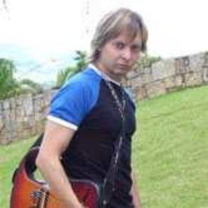 Avatar for Alex Gil
