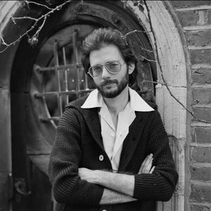 Avatar for Rupert Holmes
