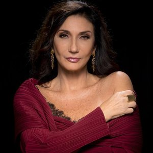 Avatar for Zizi Possi