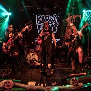 Avatar für Bloody Holly and the Ricketz