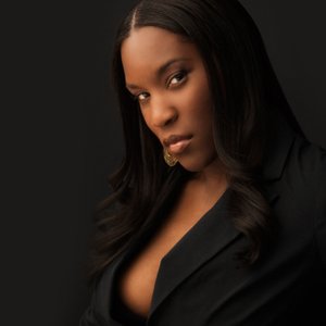 Avatar di Liv Warfield