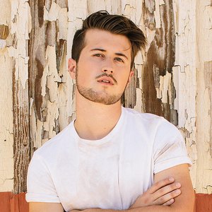 Avatar for Dylan Schneider