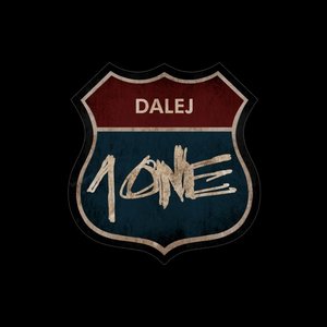 Dalej