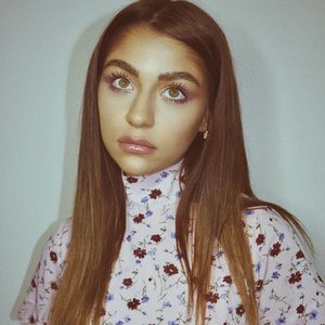 Avatar for Andrea Russett