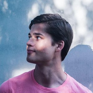 Avatar for Robin Tayger
