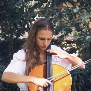 Avatar for Lucie Cravero
