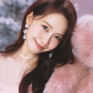Avatar di YOONA