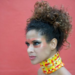 Avatar for Renata Jambeiro