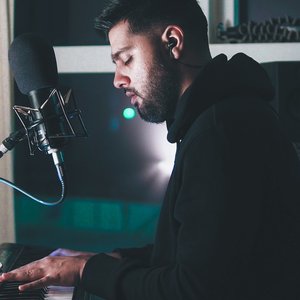 Avatar for Umair Ali