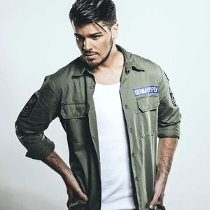 Avatar de Mickael Carreira