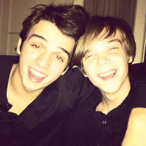 Avatar di Chaz & Alex