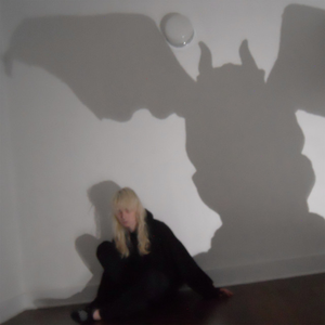 Haunted by laura les