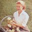Betty (Deluxe Edition)