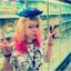 She's só crazzzzzzzy! Love her!!! - EP