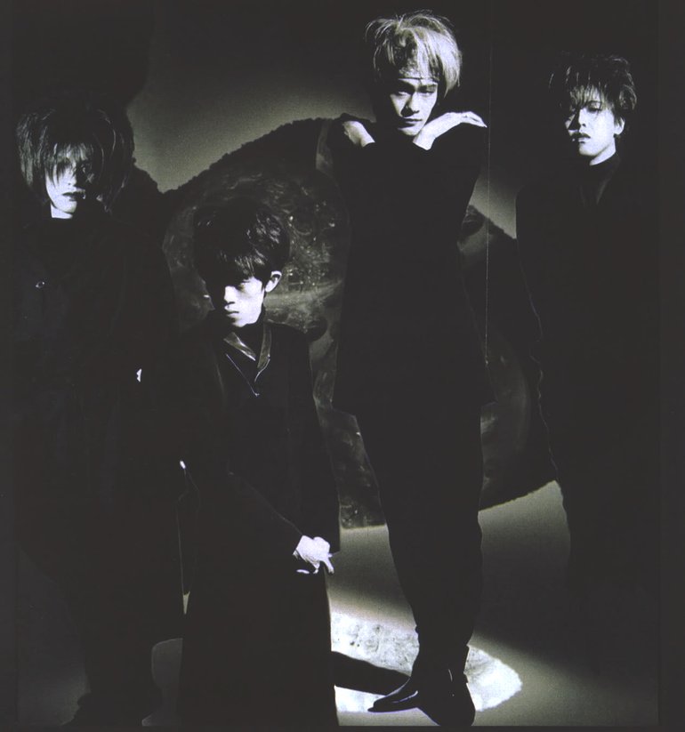 DIE IN CRIES