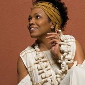 Dee Dee Bridgewater