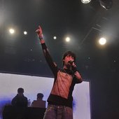 d5e4ee06153385f4adf0b6a563f12e38.jpg
