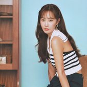 YURI_ Girls' Generation 2026 SEASON’S GREETINGS - Brochure (2).jpeg