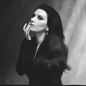 Laura Pausini | Vogue Itália