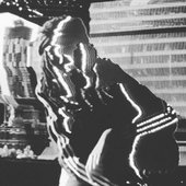 0010870467_10.jpg