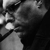 Smokes