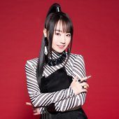 Mizuki Nana.jpg