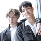 Praew Magazine