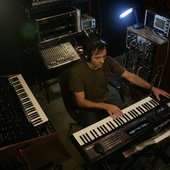 Pulse_Emitter_studio[1].jpg